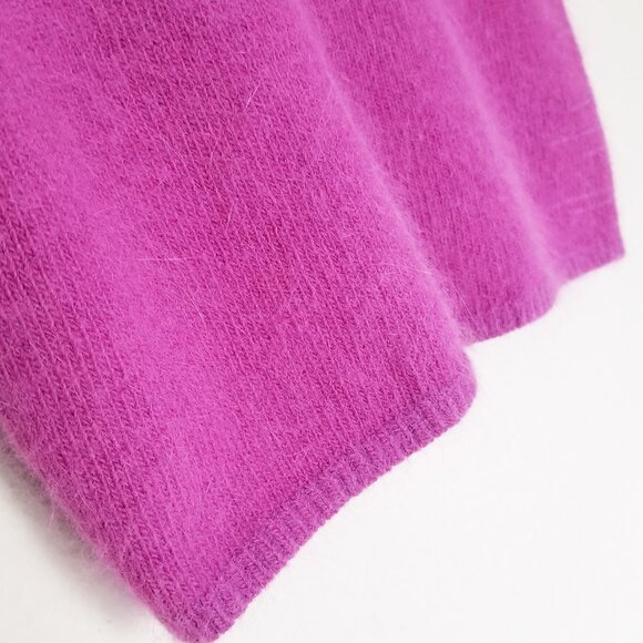 NEW Code x Mode Angora Rabbit Purple Sleeveless Fuzzy Knit Top V Neck Crop Top M - Picture 8 of 15